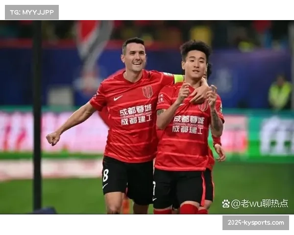 中超倒数第二轮战罢，成都蓉城落后海港4分，提前无缘争冠